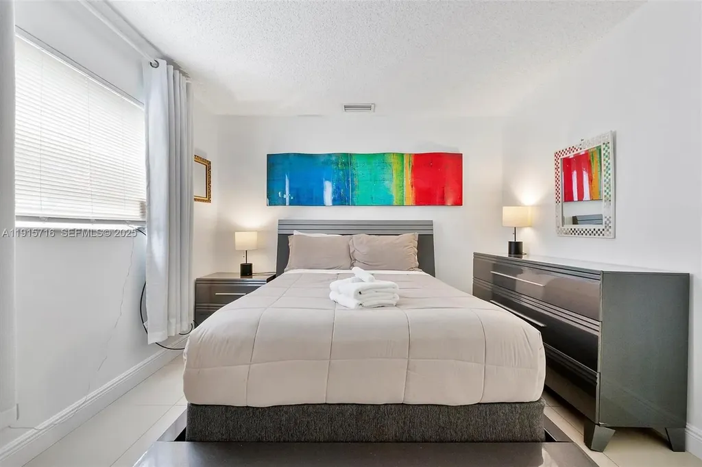 5800 NE 18th Avenue Fort Lauderdale FL 33334