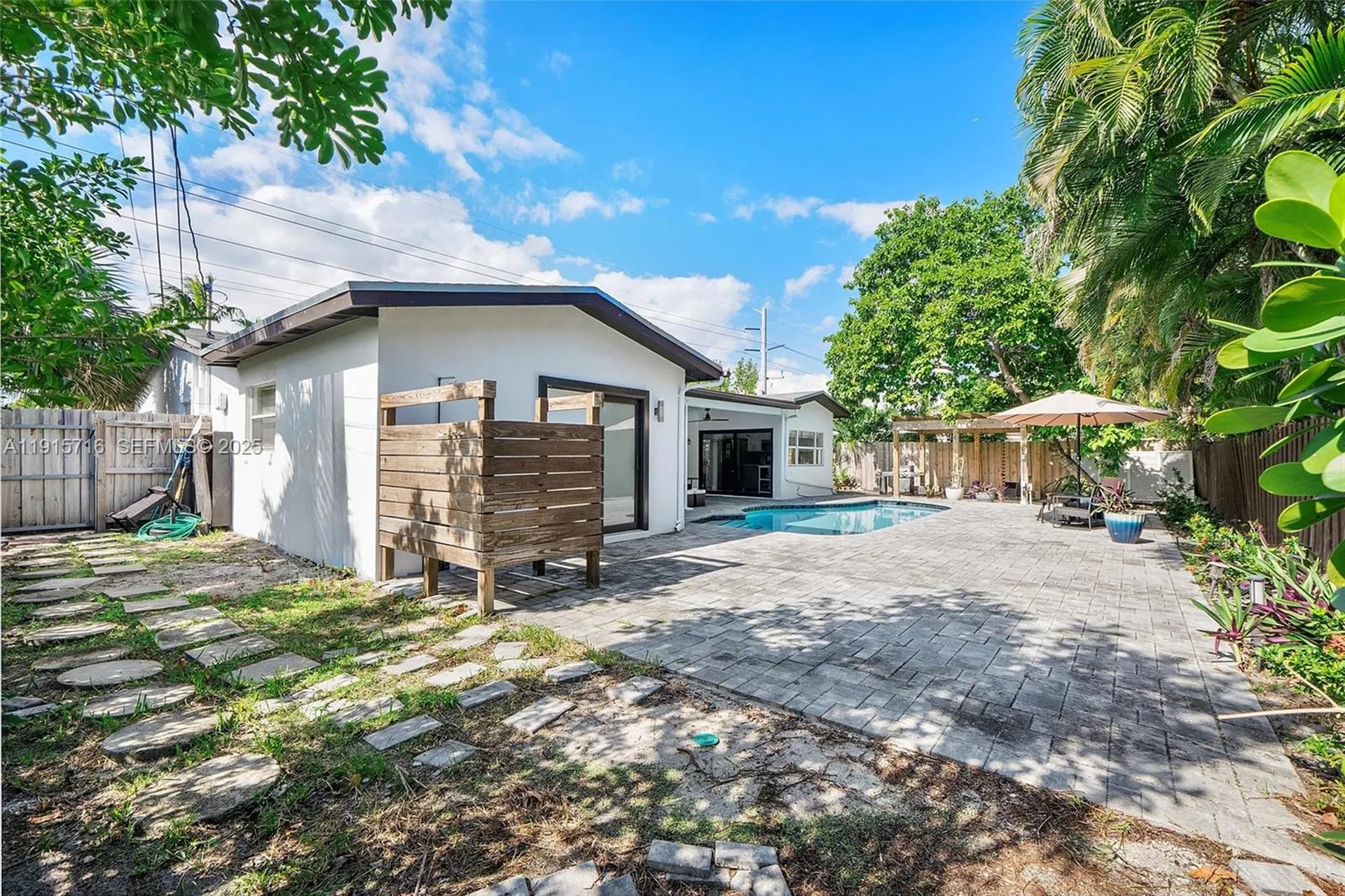 5800 NE 18th Avenue Fort Lauderdale FL 33334