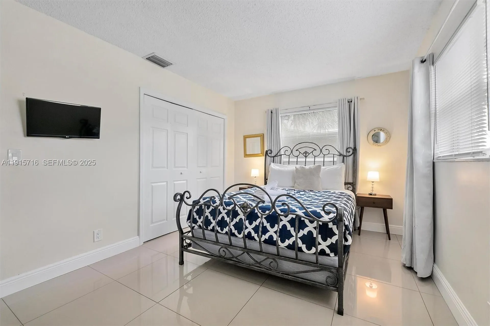 5800 NE 18th Avenue Fort Lauderdale FL 33334