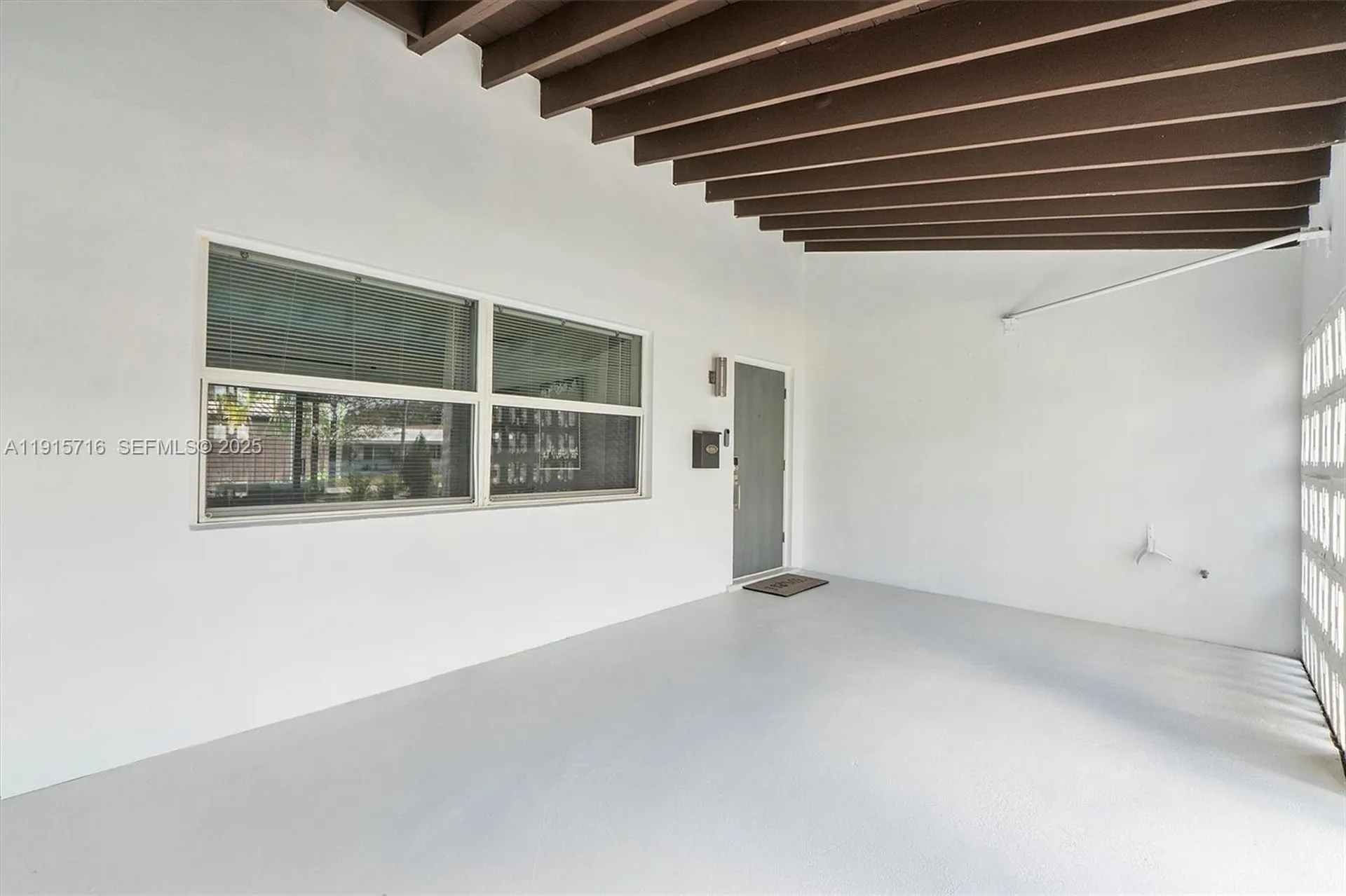 5800 NE 18th Avenue Fort Lauderdale FL 33334