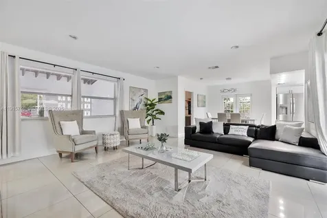 5800 NE 18th Avenue Fort Lauderdale FL 33334