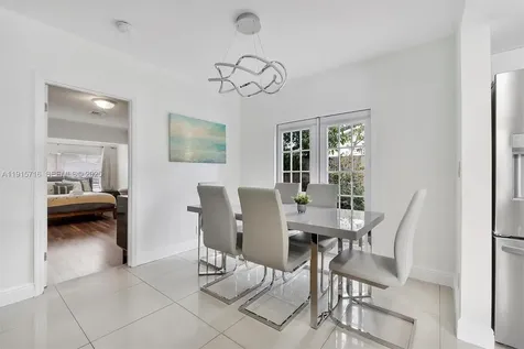 5800 NE 18th Avenue Fort Lauderdale FL 33334