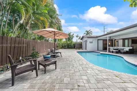 5800 NE 18th Avenue Fort Lauderdale FL 33334