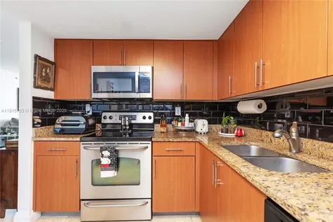 3300 NE 192nd Street Aventura FL 33180