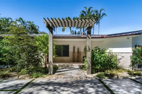 12050 Moss Ranch Road Pinecrest FL 33156