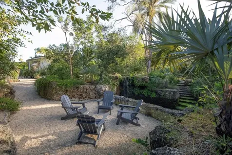 12050 Moss Ranch Road Pinecrest FL 33156