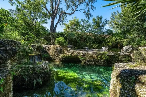 12050 Moss Ranch Road Pinecrest FL 33156