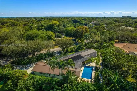 12050 Moss Ranch Road Pinecrest FL 33156