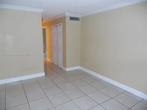 1501 NE 191st Street Miami FL 33179