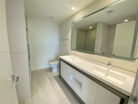 2000 Metropica Way Sunrise FL 33323