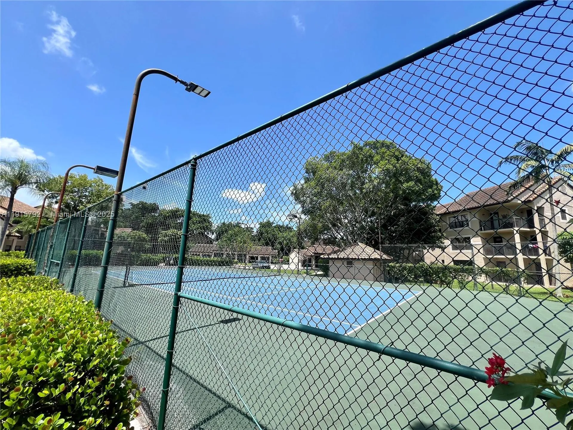 4561 W Mcnab Road Pompano Beach FL 33069