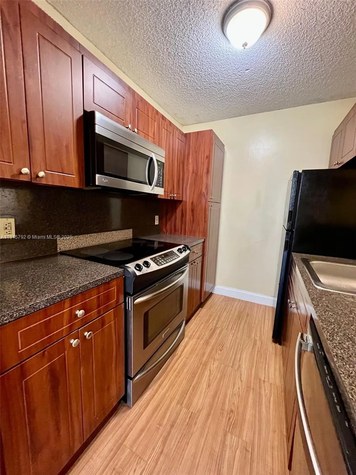 4561 W Mcnab Road Pompano Beach FL 33069