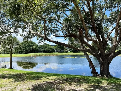 4561 W Mcnab Road Pompano Beach FL 33069
