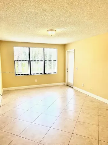 4561 W Mcnab Road Pompano Beach FL 33069
