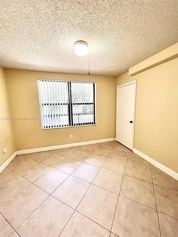 4561 W Mcnab Road Pompano Beach FL 33069