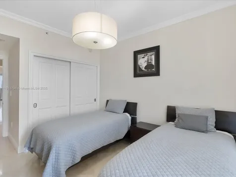 17875 Collins Avenue Sunny Isles Beach FL 33160