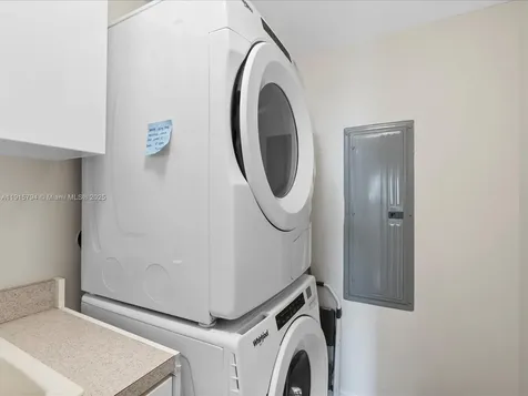 17875 Collins Avenue Sunny Isles Beach FL 33160