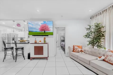 640 NE 168th Street North Miami Beach FL 33162