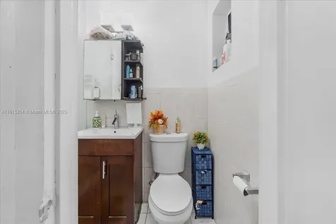 640 NE 168th Street North Miami Beach FL 33162