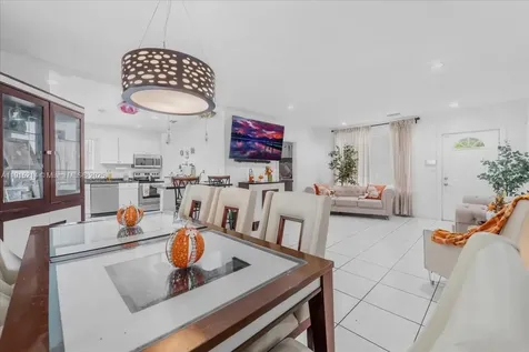 640 NE 168th Street North Miami Beach FL 33162