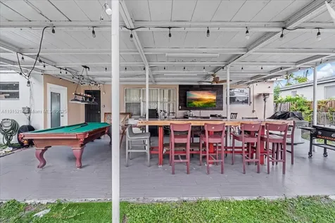 640 NE 168th Street North Miami Beach FL 33162