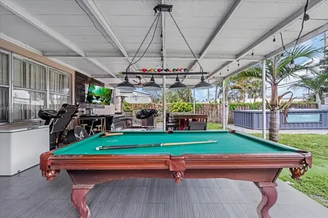 640 NE 168th Street North Miami Beach FL 33162