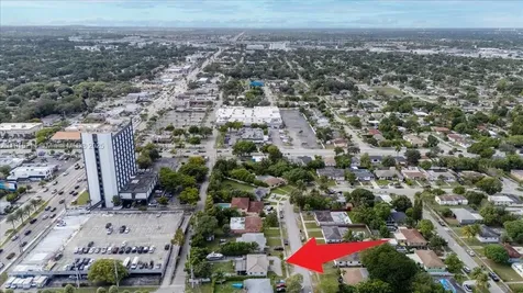 640 NE 168th Street North Miami Beach FL 33162