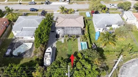 640 NE 168th Street North Miami Beach FL 33162