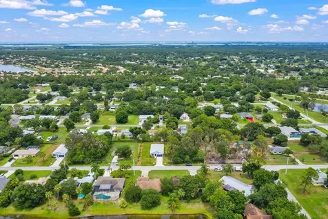 8000 Citrus Park Boulevard Fort Pierce FL 34951