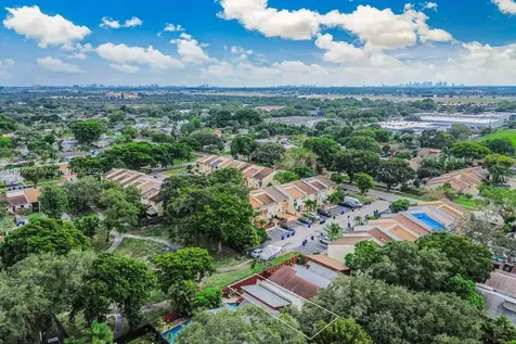 6884 NW 30th Avenue Fort Lauderdale FL 33309