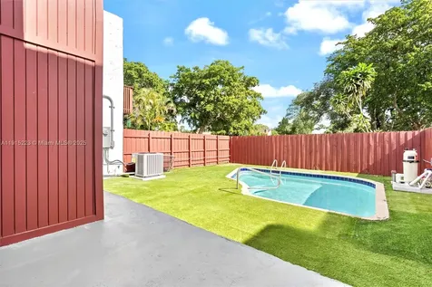 6884 NW 30th Avenue Fort Lauderdale FL 33309