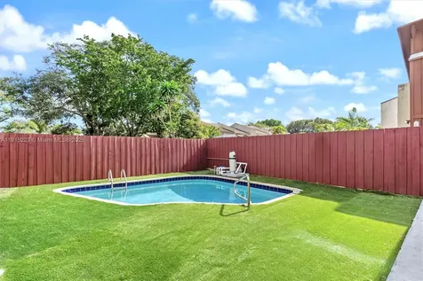 6884 NW 30th Avenue Fort Lauderdale FL 33309