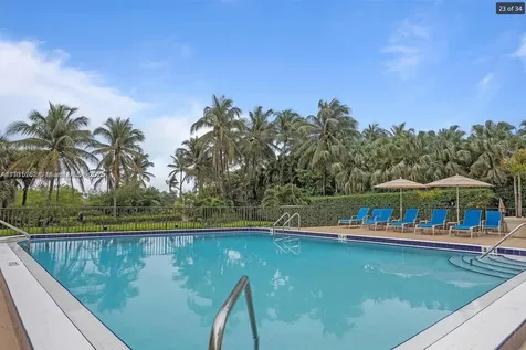 1621 Collins Avenue Miami Beach FL 33139