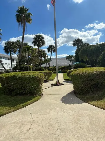 2050 NE 39th Street Lighthouse Point FL 33064