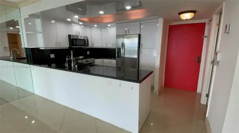 3800 S Ocean Drive Hollywood FL 33019