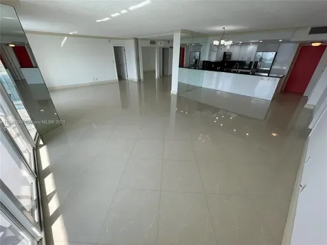 3800 S Ocean Drive Hollywood FL 33019