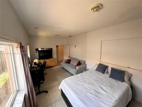 1403 SE 6th Street Homestead FL 33033