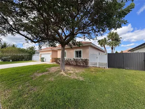 1403 SE 6th Street Homestead FL 33033