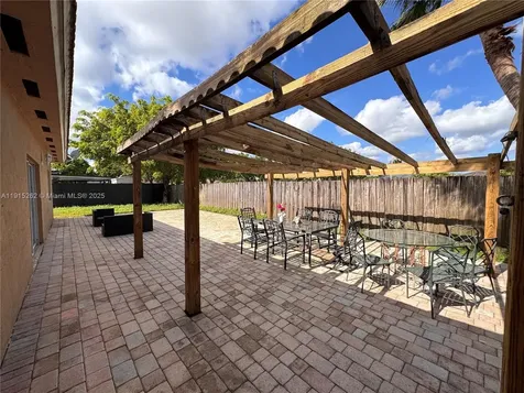 1403 SE 6th Street Homestead FL 33033