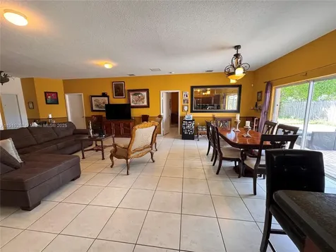 1403 SE 6th Street Homestead FL 33033