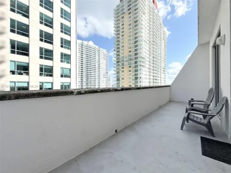 1200 Brickell Bay Drive Miami FL 33131