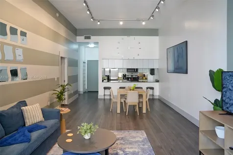 1200 Brickell Bay Drive Miami FL 33131