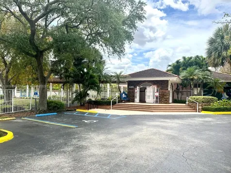 9712 Hammocks Boulevard Miami FL 33196