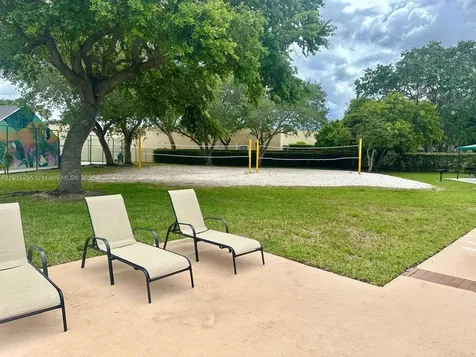 9712 Hammocks Boulevard Miami FL 33196