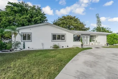 12601 SW 204th Street Miami FL 33177