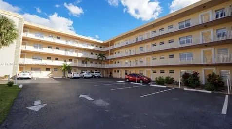 3940 NW 42nd Avenue Lauderdale Lakes FL 33319