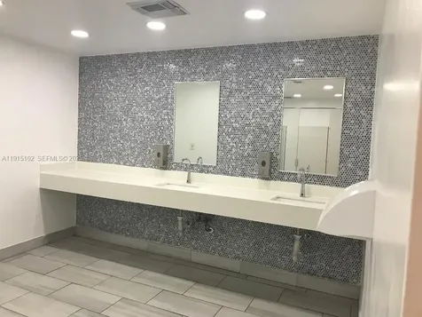17011 N Bay Road Sunny Isles Beach FL 33160