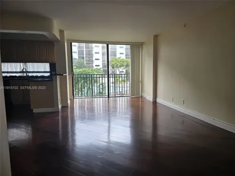 17011 N Bay Road Sunny Isles Beach FL 33160