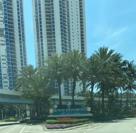 17011 N Bay Road Sunny Isles Beach FL 33160