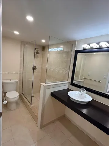 17011 N Bay Road Sunny Isles Beach FL 33160